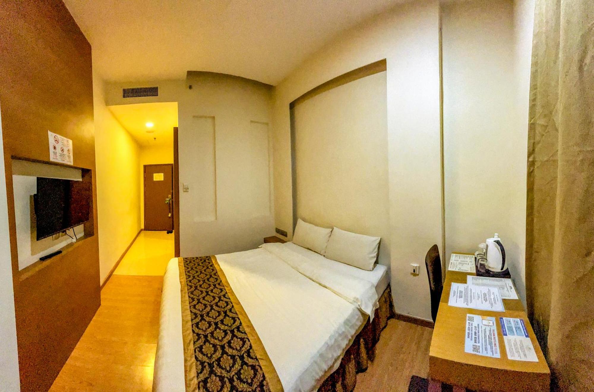 Courtyard Hotel 1Borneo Kota Kinabalu Bagian luar foto